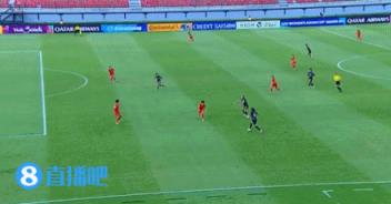 危！中国U17女足落后，韩国混血球员凯西-费尔率先破门