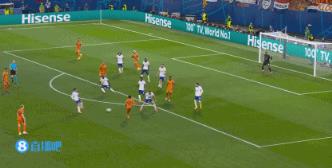 前裁判：荷兰进球应该有效 邓弗里斯既不在球路也没干扰门将视线