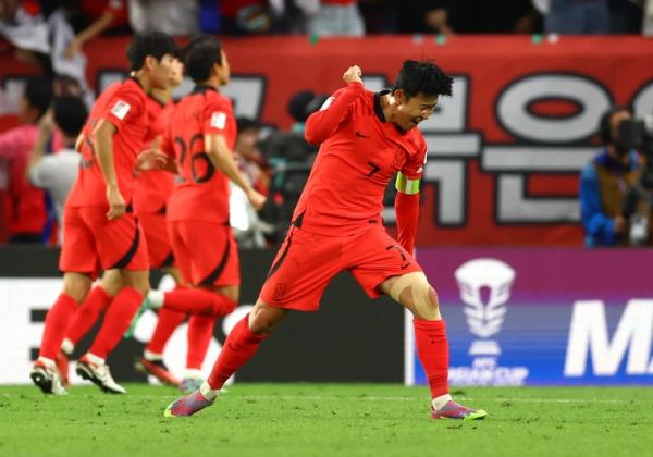 韩媒：让我们避开日本和伊朗，去参加2026年世界杯吧