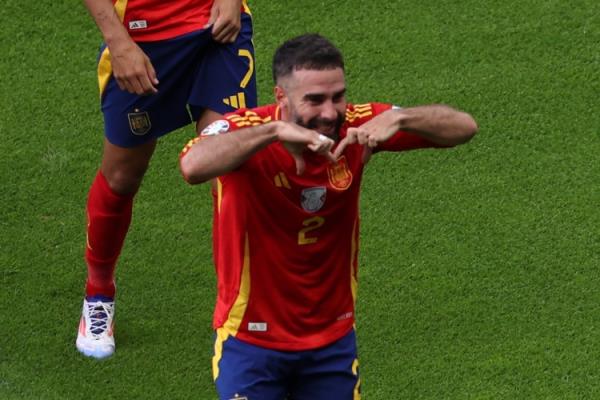 西班牙在之前三次的欧洲杯1/4决赛中都顺利晋级半决赛