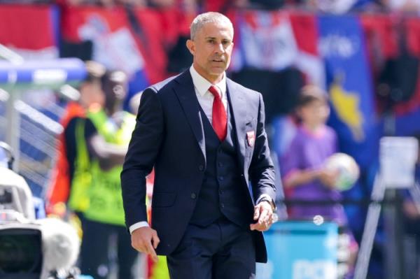阿尔巴尼亚足协主席：很快将续约主帅西尔维尼奥，都希望继续合作